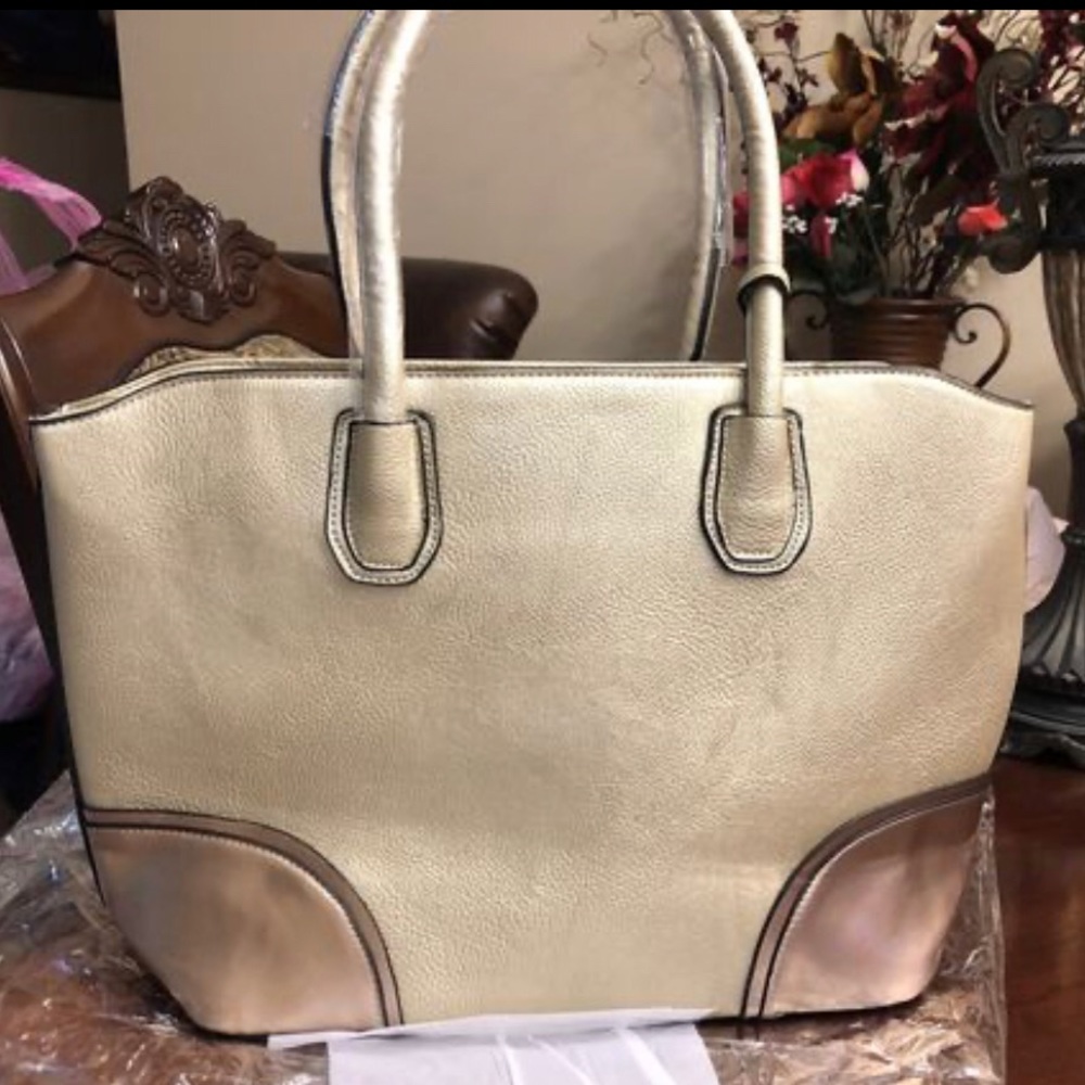 Woman  handbag